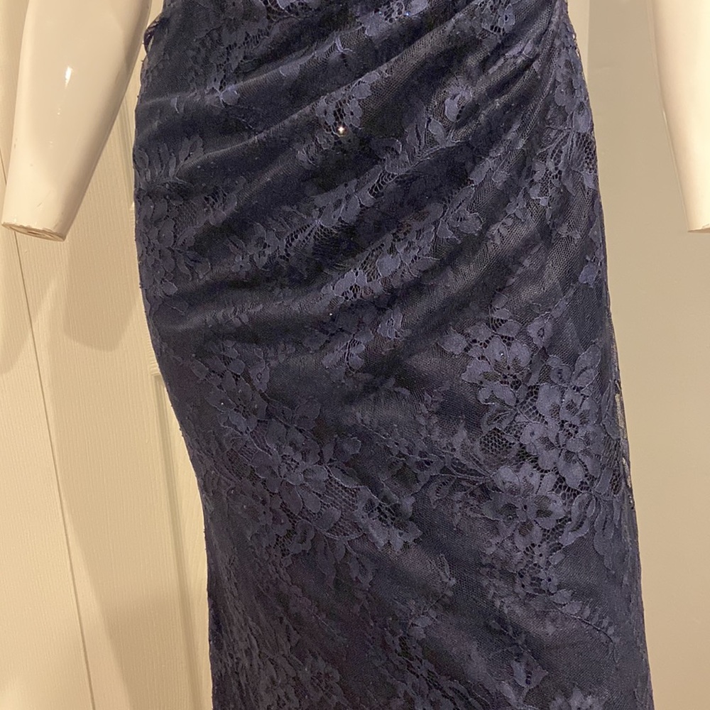 NWOT La Femme lace gown - Picture 5 of 11